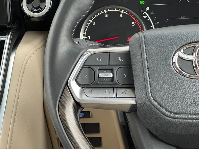 ランドクルーザー ZX クールBOX搭載 リアエンターテインメントシステム モデリスタエアロキット 寒冷地仕様 JBLプレミアムサウンドシステム 電動リアデフロック 空気圧警報システム ブラックルーフレール ディーゼルターボ(45枚目)