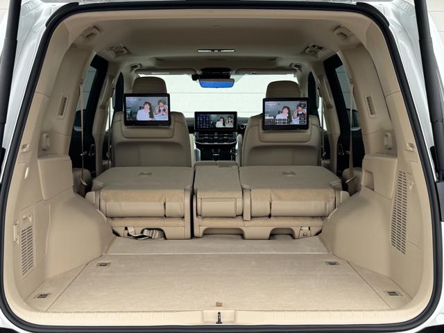 ランドクルーザー ZX クールBOX搭載 リアエンターテインメントシステム モデリスタエアロキット 寒冷地仕様 JBLプレミアムサウンドシステム 電動リアデフロック 空気圧警報システム ブラックルーフレール ディーゼルターボ(72枚目)