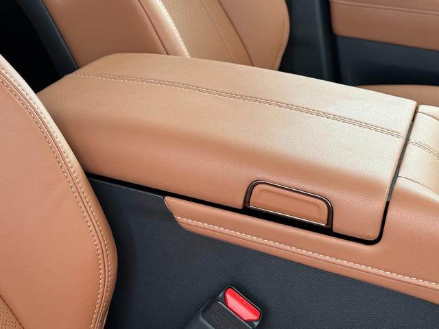 ヴェルファイア Z プレミア 内装ブラウン 14型コネクトナビ 13.2型後席モニター 左右独立ムーンルーフ デジタルミラー ユニバーサルステップ ヘッドアップディスプレイ トヨタチームメイト ドラレコ前後 HDMI 純正19AW(62枚目)