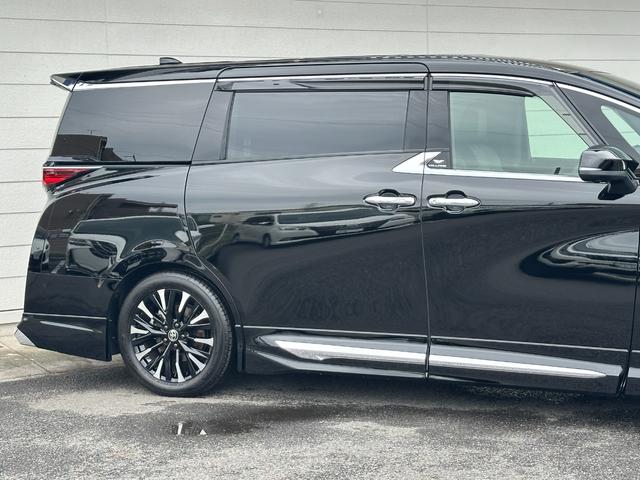 ヴェルファイアハイブリッド エグゼクティブラウンジ モデリスタエアロ オプション19インチアルミホイール デジタルインナーミラー ユニバーサルステップ CD/DVDデッキ 14インチJBLコネクトナビ 14型リヤエンターテイメント 左右独立ムーンルーフ(15枚目)