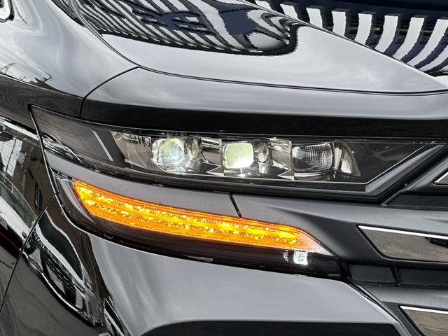 ヴェルファイアハイブリッド エグゼクティブラウンジ モデリスタエアロ オプション19インチアルミホイール デジタルインナーミラー ユニバーサルステップ CD/DVDデッキ 14インチJBLコネクトナビ 14型リヤエンターテイメント 左右独立ムーンルーフ(18枚目)