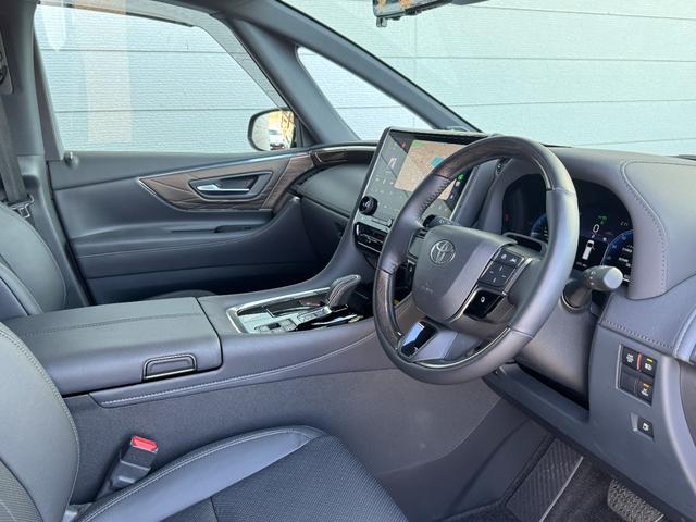 ヴェルファイアハイブリッド エグゼクティブラウンジ モデリスタエアロ オプション19インチアルミホイール デジタルインナーミラー ユニバーサルステップ CD/DVDデッキ 14インチJBLコネクトナビ 14型リヤエンターテイメント 左右独立ムーンルーフ(37枚目)