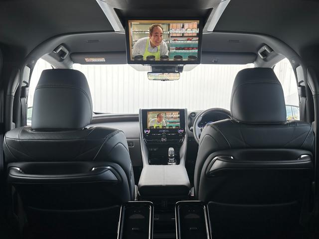 ヴェルファイアハイブリッド エグゼクティブラウンジ　黒本革　モデリスタエアロ　オプション１９インチアルミホイール　ＪＢＬプレミアサウンドシステム＋リヤエンターテイメント　デジタルミラー　左右独立ムーンルーフ　１４型コネクトナビ　ヘッドアップディスプレイ（42枚目）