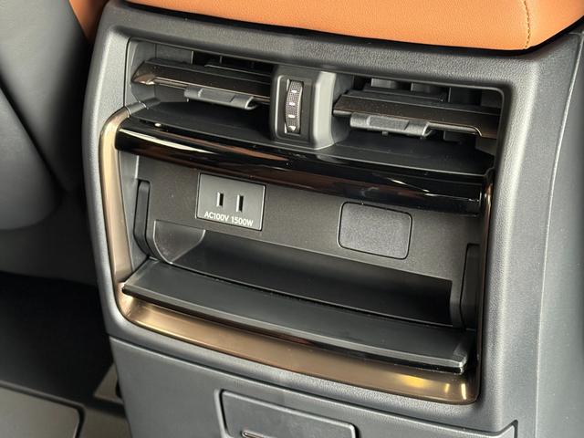 ヴェルファイアハイブリッド Ｚ　プレミア　本革ブラウン内装　１３．２型有機ＥＬ後席モニター　デジタルインナーミラー　左右独立ムーンルーフ　ヘッドアップディスプレイ　アドバンスドライブ＆パーク　置くだけ充電　アクセサリーコンセント　純正１９ＡＷ（73枚目）