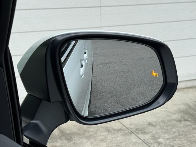 ヴェルファイアハイブリッド Ｚ　プレミア　デジタルインナーミラー　左右独立ムーンルーフ　トヨタチームメイト　ヘッドアップディスプレイ　エレクトロマチックシフト　パドルシフト　アドバンストパーク＆ドライブ　１４型コネクティッドナビ　純正１９ＡＷ（23枚目）