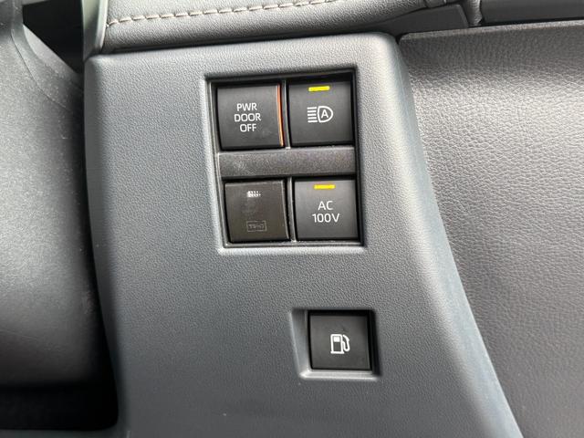 ヴェルファイアハイブリッド Ｚ　プレミア　デジタルインナーミラー　左右独立ムーンルーフ　トヨタチームメイト　ヘッドアップディスプレイ　エレクトロマチックシフト　パドルシフト　アドバンストパーク＆ドライブ　１４型コネクティッドナビ　純正１９ＡＷ（64枚目）