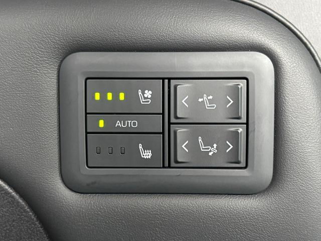 ヴェルファイアハイブリッド Ｚ　プレミア　デジタルインナーミラー　左右独立ムーンルーフ　トヨタチームメイト　ヘッドアップディスプレイ　エレクトロマチックシフト　パドルシフト　アドバンストパーク＆ドライブ　１４型コネクティッドナビ　純正１９ＡＷ（68枚目）