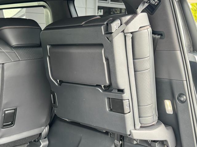 ヴェルファイアハイブリッド Ｚ　プレミア　デジタルインナーミラー　左右独立ムーンルーフ　トヨタチームメイト　ヘッドアップディスプレイ　エレクトロマチックシフト　パドルシフト　アドバンストパーク＆ドライブ　１４型コネクティッドナビ　純正１９ＡＷ（73枚目）