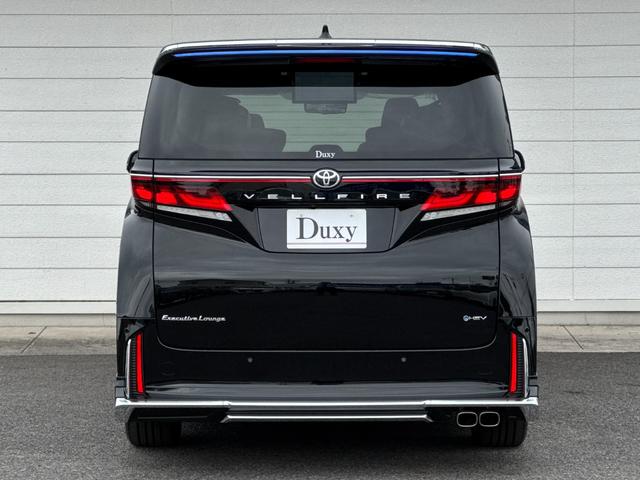 ヴェルファイアハイブリッド エグゼクティブラウンジ　内装ブラウン　モデリスタエアロ　シグネチャーイルミ　イルミルーフスポイラー　１４型ＪＢＬコネクトナビ　１４型リヤエンター　ユニバーサルステップ　デジタルミラー　ムーンルーフ　ＣＤ／ＤＶＤ　純正１９ＡＷ（5枚目）