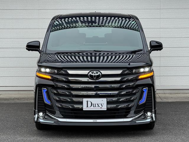 ヴェルファイアハイブリッド エグゼクティブラウンジ　内装ブラウン　モデリスタエアロ　シグネチャーイルミ　イルミルーフスポイラー　１４型ＪＢＬコネクトナビ　１４型リヤエンター　ユニバーサルステップ　デジタルミラー　ムーンルーフ　ＣＤ／ＤＶＤ　純正１９ＡＷ（6枚目）