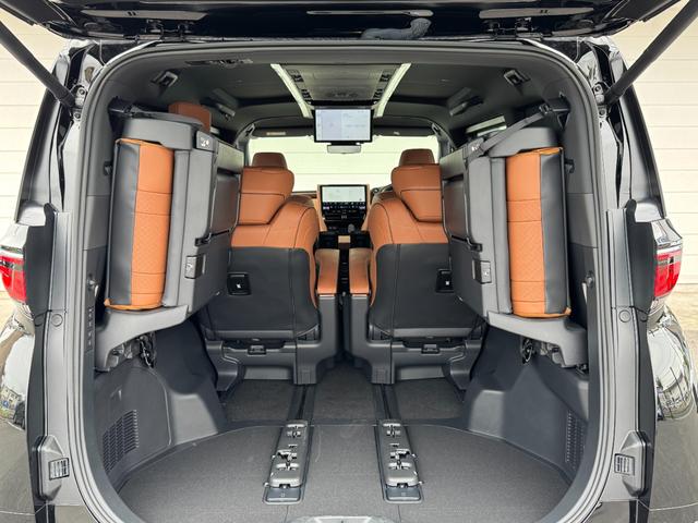 ヴェルファイアハイブリッド エグゼクティブラウンジ　内装ブラウン　モデリスタエアロ　シグネチャーイルミ　イルミルーフスポイラー　１４型ＪＢＬコネクトナビ　１４型リヤエンター　ユニバーサルステップ　デジタルミラー　ムーンルーフ　ＣＤ／ＤＶＤ　純正１９ＡＷ（72枚目）