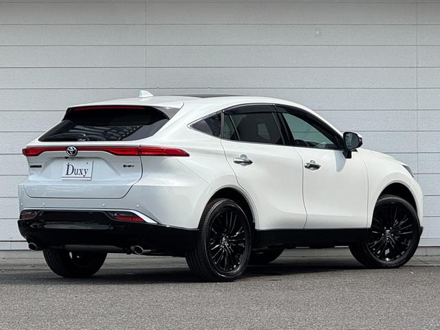 ハリアーハイブリッド Ｚ　レザーパッケージ・ナイトシェード　特別仕様車　１２．３型ＪＢＬコネクトナビ　　調光パノラマルーフ　デジタルミラー　ヘッドアップディスプレイ　シートヒーター＆クーラー　シートメモリー　ＰＶＭ　ＢＳＭ　ＡＣ１５００Ｗ　置充電　純正１９ＡＷ（14枚目）