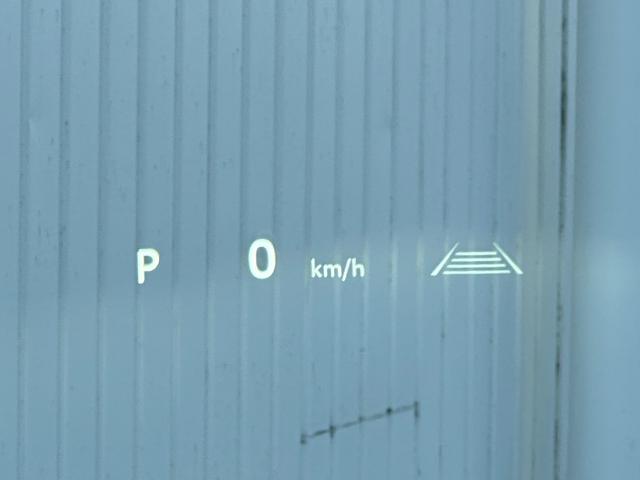 ハリアーハイブリッド Ｚ　レザーパッケージ・ナイトシェード　特別仕様車ナイトシェード　内装ブラック　１２．３インチコネクトナビ　ＪＢＬプレミアムサウンド　調光パノラマルーフ　シートヒーター＆クーラー　シートメモリ　デジタルミラー　ＰＶＭ　ＢＳＭ　　純正１９ＡＷ（46枚目）