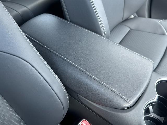 ハリアーハイブリッド Ｚ　レザーパッケージ・ナイトシェード　特別仕様車ナイトシェード　内装ブラック　１２．３インチコネクトナビ　ＪＢＬプレミアムサウンド　調光パノラマルーフ　シートヒーター＆クーラー　シートメモリ　デジタルミラー　ＰＶＭ　ＢＳＭ　　純正１９ＡＷ（60枚目）