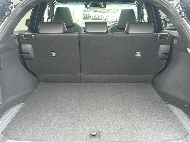 ハリアーハイブリッド Ｚ　レザーパッケージ・ナイトシェード　特別仕様車ナイトシェード　内装ブラック　１２．３インチコネクトナビ　ＪＢＬプレミアムサウンド　調光パノラマルーフ　シートヒーター＆クーラー　シートメモリ　デジタルミラー　ＰＶＭ　ＢＳＭ　　純正１９ＡＷ（74枚目）