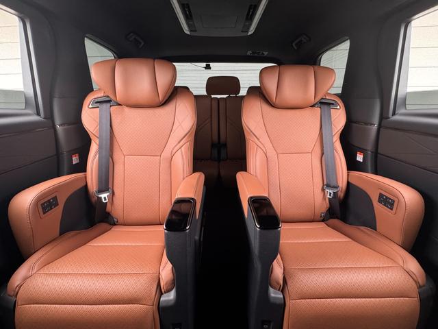 ヴェルファイアハイブリッド Z プレミア 本革ブラウン内装 13.2型有機EL後席モニター デジタルインナーミラー 左右独立ムーンルーフ ヘッドアップディスプレイ アドバンスドライブ&パーク 置くだけ充電 アクセサリーコンセント 純正19AW(31枚目)