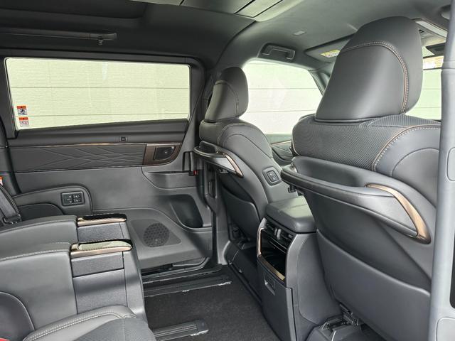 アルファードハイブリッド Z 改良後モデル モデリスタエアロ 14型コネクトナビ JBLプレミアムサウンド 14型リヤエンターテイメント 左右独立ムーンルーフ ヘッドアップディスプレイ ユニバーサルステップ HDMI 純正18AW(39枚目)