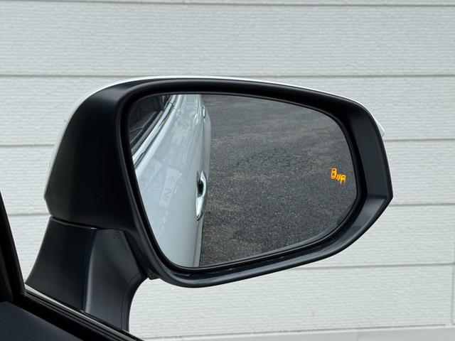 ハリアーハイブリッド Z レザーパッケージ 調光パノラマルーフ 12.3型コネクティッドナビ JBLプレミアサウンドシステム ドラレコ付デジタルミラー シートヒーター&クーラー シートメモリー HUD ステアリングヒーター BSM フルセグTV(22枚目)