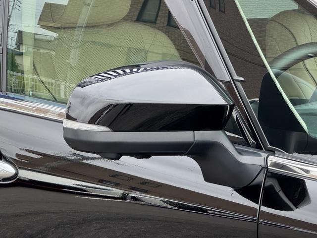 アルファードハイブリッド エグゼクティブラウンジ 内装ニュートラルベージュ 14型コネクトナビ JBLプレミアムサウンド リヤエンターテイメント デジタルミラー 左右独立ムーンルーフ CD/DVDデッキ スペアタイヤ 置くだけ充電 純正19インチAW(22枚目)