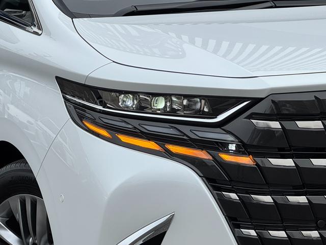 アルファードハイブリッド Z 13.2型後席モニター 左右独立ムーンルーフ ユニバーサルステップ デジタルインナーミラー カラーヘッドアップディスプレイ トヨタチームメイト アドバンスパーク パノラミックビュー 14型コネクトナビ(20枚目)