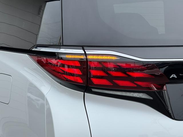 アルファードハイブリッド Z 13.2型後席モニター 左右独立ムーンルーフ ユニバーサルステップ デジタルインナーミラー カラーヘッドアップディスプレイ トヨタチームメイト アドバンスパーク パノラミックビュー 14型コネクトナビ(29枚目)