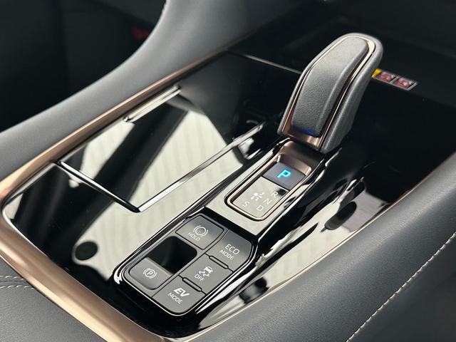 アルファードハイブリッド Z 13.2型後席モニター 左右独立ムーンルーフ ユニバーサルステップ デジタルインナーミラー カラーヘッドアップディスプレイ トヨタチームメイト アドバンスパーク パノラミックビュー 14型コネクトナビ(57枚目)