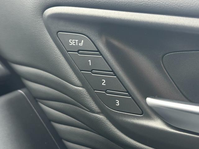 アルファードハイブリッド Z 13.2型後席モニター 左右独立ムーンルーフ ユニバーサルステップ デジタルインナーミラー カラーヘッドアップディスプレイ トヨタチームメイト アドバンスパーク パノラミックビュー 14型コネクトナビ(66枚目)