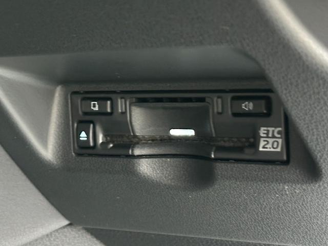 アルファードハイブリッド Z 13.2型後席モニター 左右独立ムーンルーフ ユニバーサルステップ デジタルインナーミラー カラーヘッドアップディスプレイ トヨタチームメイト アドバンスパーク パノラミックビュー 14型コネクトナビ(69枚目)