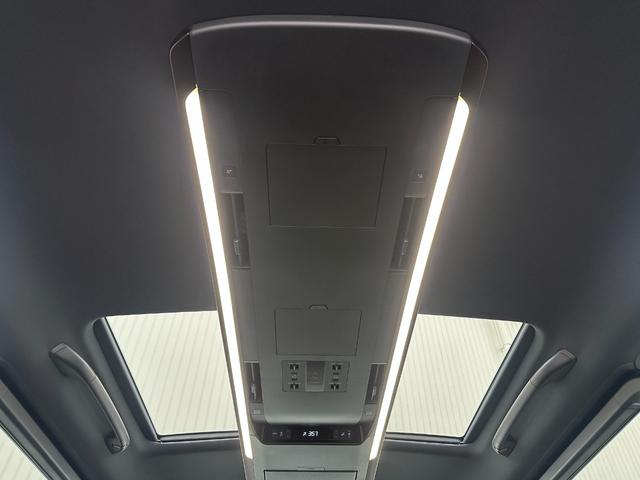 アルファードハイブリッド Z 13.2型後席モニター 左右独立ムーンルーフ ユニバーサルステップ デジタルインナーミラー カラーヘッドアップディスプレイ トヨタチームメイト アドバンスパーク パノラミックビュー 14型コネクトナビ(75枚目)