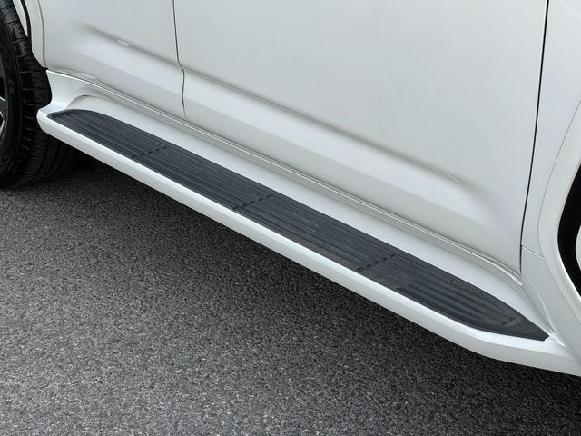 ランドクルーザー ZX 内装ベージュ モデリスタエアロ 12.3型JBLサウンドナビ クールボックス 寒冷地仕様 電動デフロック ルーフレールブラック 空気圧センサー ヒッチメンバー CD/DVD AC100V 純正20AW(20枚目)