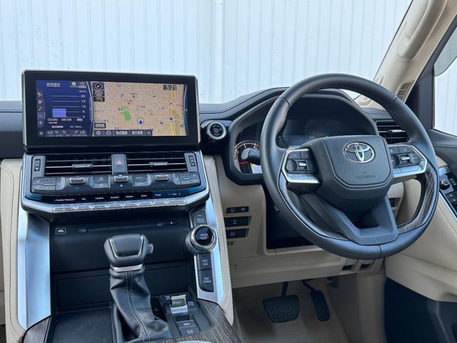 ランドクルーザー ZX 内装ベージュ モデリスタエアロ 12.3型JBLサウンドナビ クールボックス 寒冷地仕様 電動デフロック ルーフレールブラック 空気圧センサー ヒッチメンバー CD/DVD AC100V 純正20AW(35枚目)