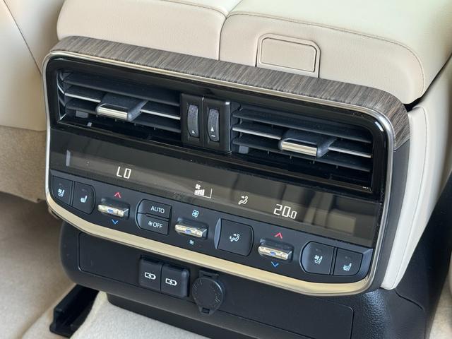 ランドクルーザー ZX 内装ベージュ モデリスタエアロ 12.3型JBLサウンドナビ クールボックス 寒冷地仕様 電動デフロック ルーフレールブラック 空気圧センサー ヒッチメンバー CD/DVD AC100V 純正20AW(39枚目)
