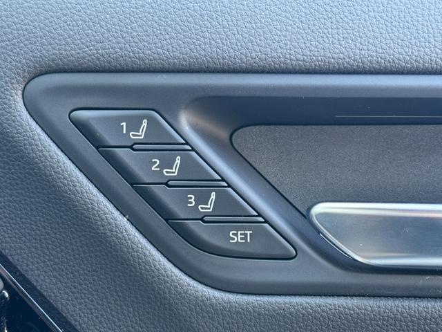 ランドクルーザー ZX 内装ベージュ モデリスタエアロ 12.3型JBLサウンドナビ クールボックス 寒冷地仕様 電動デフロック ルーフレールブラック 空気圧センサー ヒッチメンバー CD/DVD AC100V 純正20AW(69枚目)