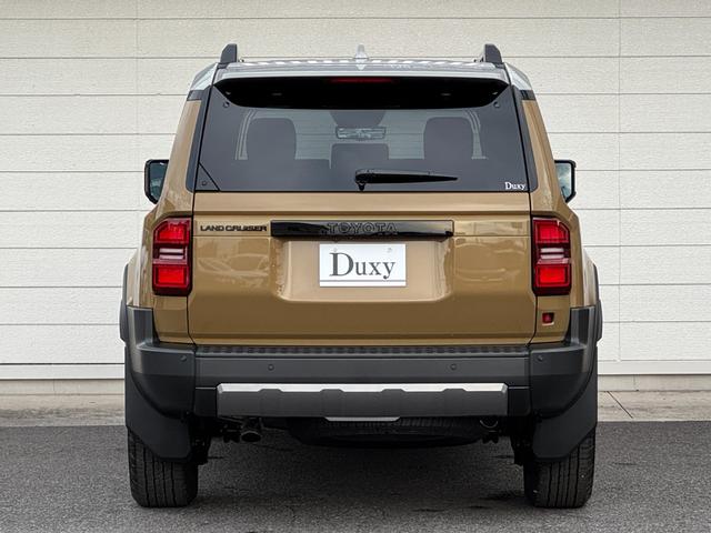 ランドクルーザー２５０ ＺＸファーストエディション　ブラウン内装　丸目ヘッドランプ　１２．３型ＪＢＬコネクトナビ　シートヒーター＆ベンチレーション　デジタルミラー　ヘッドアップディスプレイ　電動格納サードシート　置くだけ充電　ドラレコ前後　純正１８ＡＷ（5枚目）