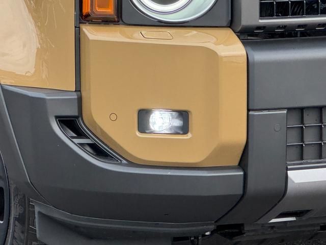 ランドクルーザー２５０ ＺＸファーストエディション　ブラウン内装　丸目ヘッドランプ　１２．３型ＪＢＬコネクトナビ　シートヒーター＆ベンチレーション　デジタルミラー　ヘッドアップディスプレイ　電動格納サードシート　置くだけ充電　ドラレコ前後　純正１８ＡＷ（19枚目）