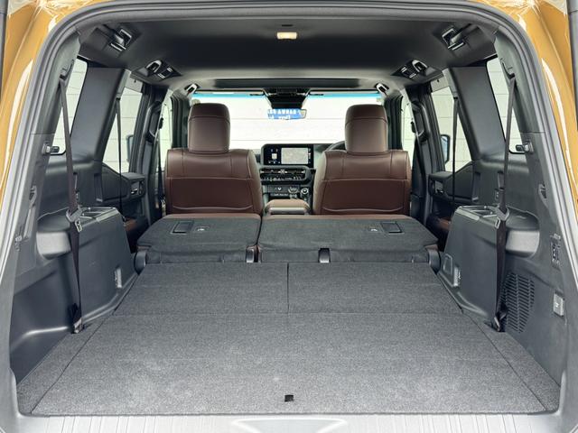 ランドクルーザー２５０ ＺＸファーストエディション　ブラウン内装　丸目ヘッドランプ　１２．３型ＪＢＬコネクトナビ　シートヒーター＆ベンチレーション　デジタルミラー　ヘッドアップディスプレイ　電動格納サードシート　置くだけ充電　ドラレコ前後　純正１８ＡＷ（72枚目）