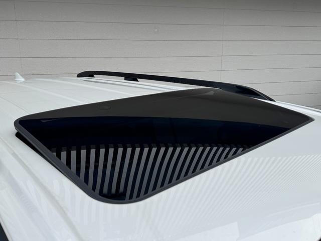 ランドクルーザー ZX 内装ベージュ モデリスタエアロ 12.3型JBLサウンドナビ クールボックス 寒冷地仕様 電動デフロック ルーフレールブラック 空気圧センサー ヒッチメンバー CD/DVD AC100V 純正20AW(24枚目)