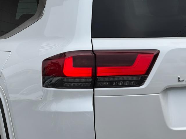 ランドクルーザー ZX 内装ベージュ モデリスタエアロ 12.3型JBLサウンドナビ クールボックス 寒冷地仕様 電動デフロック ルーフレールブラック 空気圧センサー ヒッチメンバー CD/DVD AC100V 純正20AW(27枚目)