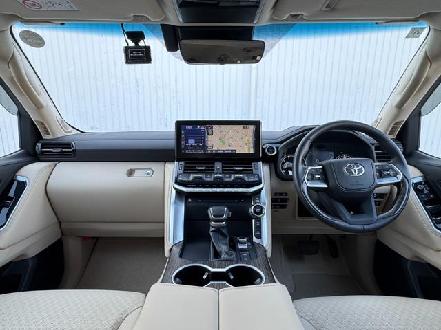 ランドクルーザー ZX 内装ベージュ モデリスタエアロ 12.3型JBLサウンドナビ クールボックス 寒冷地仕様 電動デフロック ルーフレールブラック 空気圧センサー ヒッチメンバー CD/DVD AC100V 純正20AW(34枚目)