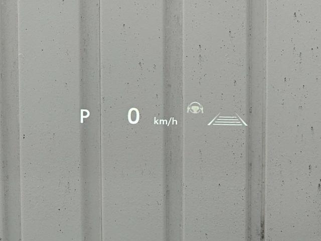 カラーヘッドアップディスプレイ