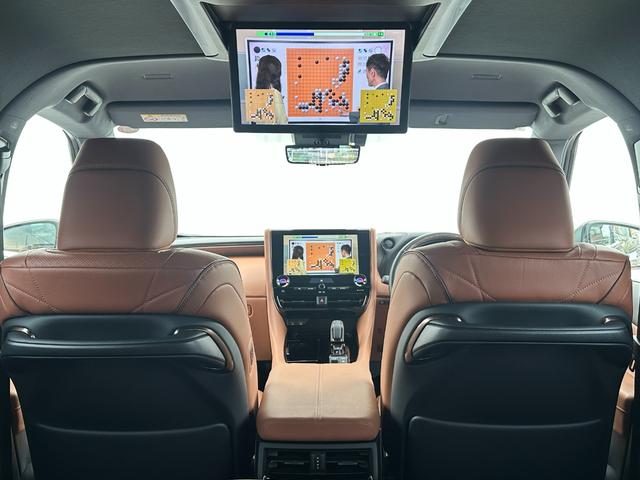 １４インチリヤエンターテイメントシステム