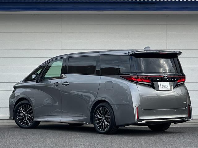 ヴェルファイアハイブリッド Ｚ　プレミア　内装ブラウン　１４型コネクトナビ　左右独立ムーンルーフ　デジタルミラー　トヨタチームメイト　ユニバーサルステップ　シートベンチレーション＆ヒーター　ＢＳＭ　ＨＵＤ　ＡＣ１５００Ｗ　純正１９インチＡＷ（12枚目）