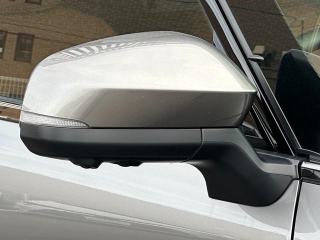 ヴェルファイアハイブリッド Ｚ　プレミア　内装ブラウン　１４型コネクトナビ　左右独立ムーンルーフ　デジタルミラー　トヨタチームメイト　ユニバーサルステップ　シートベンチレーション＆ヒーター　ＢＳＭ　ＨＵＤ　ＡＣ１５００Ｗ　純正１９インチＡＷ（19枚目）