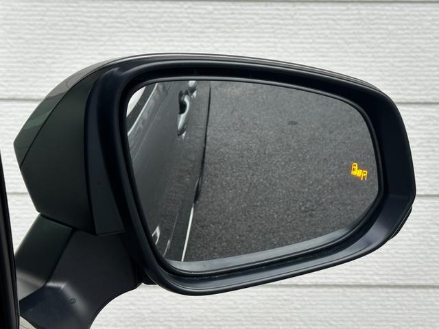 ヴェルファイアハイブリッド Ｚ　プレミア　内装ブラウン　１４型コネクトナビ　左右独立ムーンルーフ　デジタルミラー　トヨタチームメイト　ユニバーサルステップ　シートベンチレーション＆ヒーター　ＢＳＭ　ＨＵＤ　ＡＣ１５００Ｗ　純正１９インチＡＷ（20枚目）