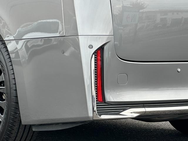 ヴェルファイアハイブリッド Ｚ　プレミア　内装ブラウン　１４型コネクトナビ　左右独立ムーンルーフ　デジタルミラー　トヨタチームメイト　ユニバーサルステップ　シートベンチレーション＆ヒーター　ＢＳＭ　ＨＵＤ　ＡＣ１５００Ｗ　純正１９インチＡＷ（28枚目）