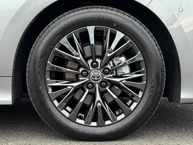 ヴェルファイアハイブリッド Ｚ　プレミア　内装ブラウン　１４型コネクトナビ　左右独立ムーンルーフ　デジタルミラー　トヨタチームメイト　ユニバーサルステップ　シートベンチレーション＆ヒーター　ＢＳＭ　ＨＵＤ　ＡＣ１５００Ｗ　純正１９インチＡＷ（31枚目）