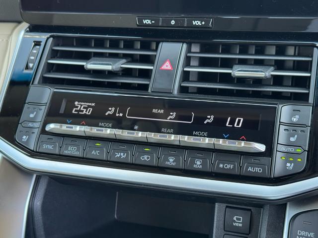 ランドクルーザー ZX モデリスタエアロ+リヤスポイラー 12.3型JBLコネクトナビ リヤエンター クールBOX 電動リヤデフロック 12.3TFTカラーメーター ブラックルーフレール 電動格納式サードシート 純正18AW(55枚目)