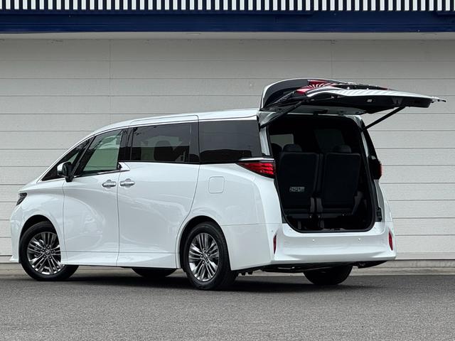 掲載車両以外にも対応可能です。ご希望のボディーカラー、グレード、装備やオプションをお聞かせ下さいませ。