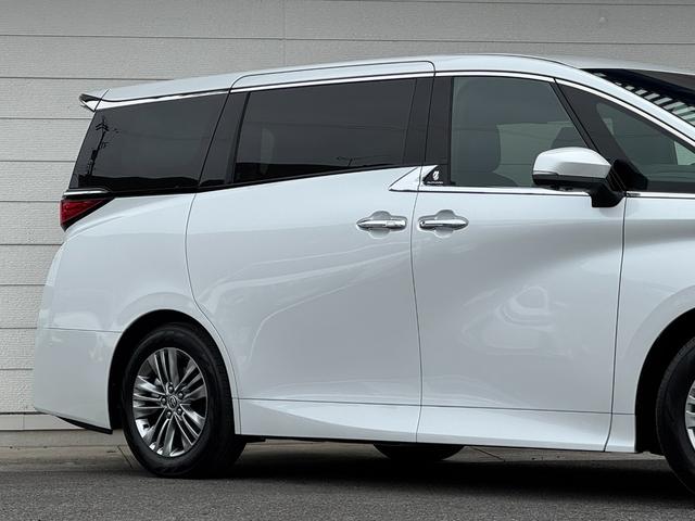 掲載車両以外にも対応可能です。ご希望のボディーカラー、グレード、装備やオプションをお聞かせ下さいませ。