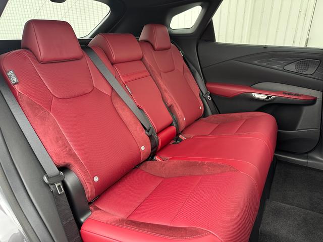 RX RX350 Fスポーツ 改モデル 内装レッド 14型コネクトナビ パノラマルーフ デジタルインナーミラー オレンジキャリパー 輻射ヒーター 電動リクライニング シートヒーター&クーラー ドラレコ前後 寒冷地仕様 純正21AW(38枚目)